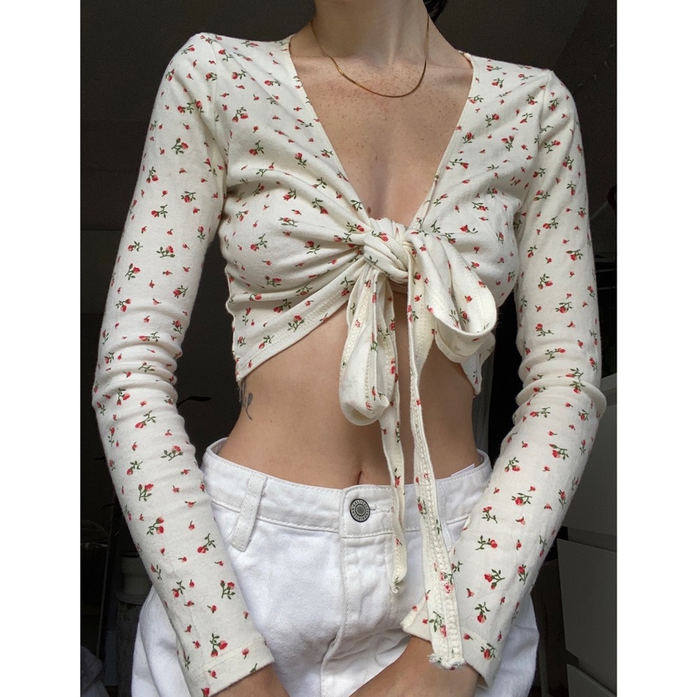 Brandy Melville Floral Wrap Top